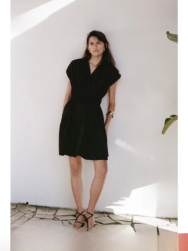 

Женское хлопковое платье H&M на бретельках с V-образным вырезом, приталенное, летнее, А-силуэт, для женщин 8-29 лет, модное