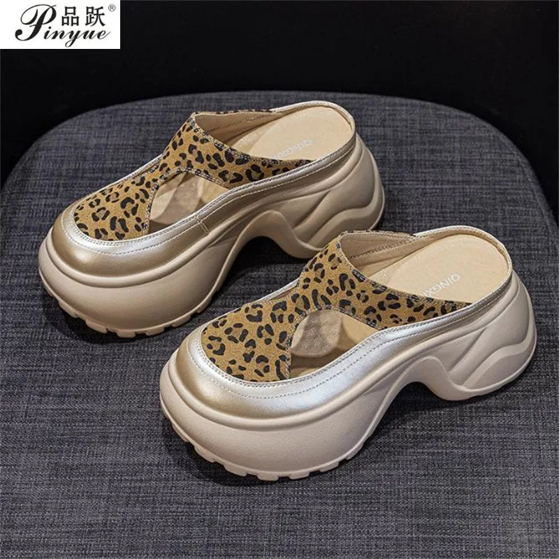 

Женские модные тапочки 8 см, красочные сандалии для маленьких людей, увеличивающие рост, легкие туфли-маффины, размеры 34-39