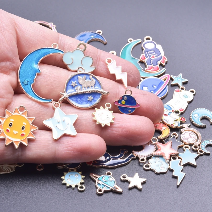 Random Mix Blue Space Enamel Charm Moon Star Rocket Alloy Pendant Charm For Jewelry Making DIY Craft Bracelets Earrings Material