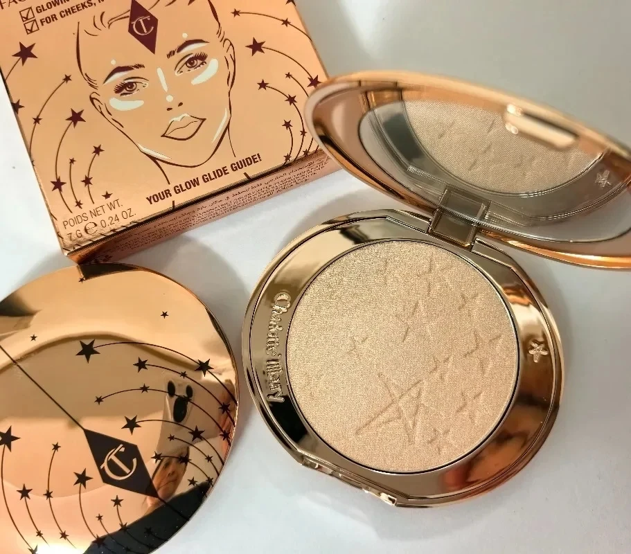 샬롯 틸버리 스몰 골드 플레이트 앤 화이트 문라이트 파우더 매트 하이 글로스 페이셜 그루밍 라이트웨이트 롱래스팅 메이크업