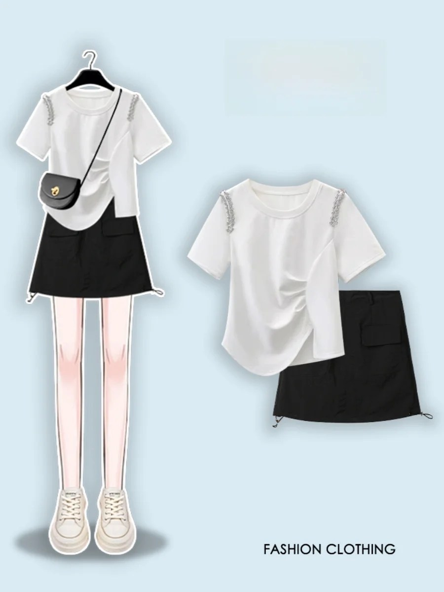 

Летний комплект больших размеров для женщин: футболка с коротким рукавом, черная вышивка, джинсы с высокой талией и поясом, модный комплект.