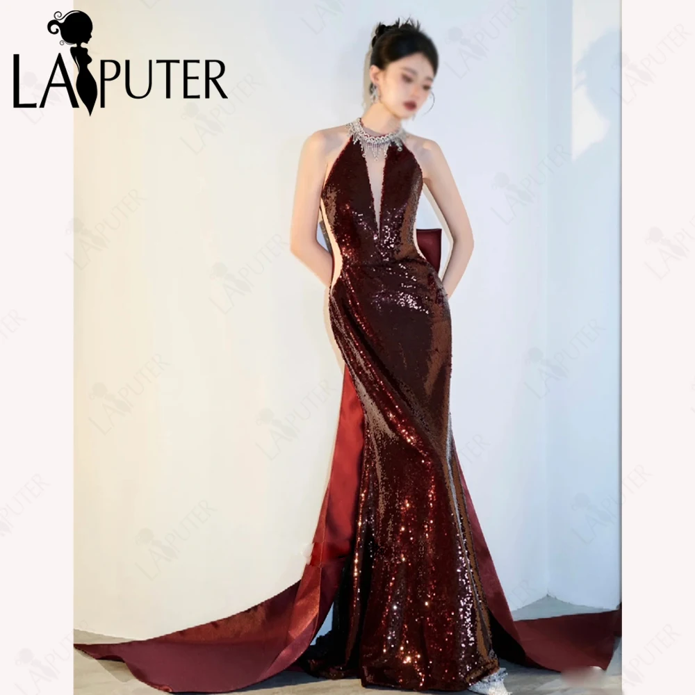 ชุดราตรีออกงานแบบเปิดไหล่ สีแดงเข้ม ประดับเลื่อม ทรงเมอร์เมด คอปก ชุดราตรีสีแดงเบอร์กันดี แบบดารา