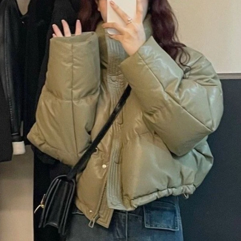 洗い流さない綿服 レディース ショート丈 2025年冬新作 厚手 快適 パン服 気質 通勤 ファッション ジャケット