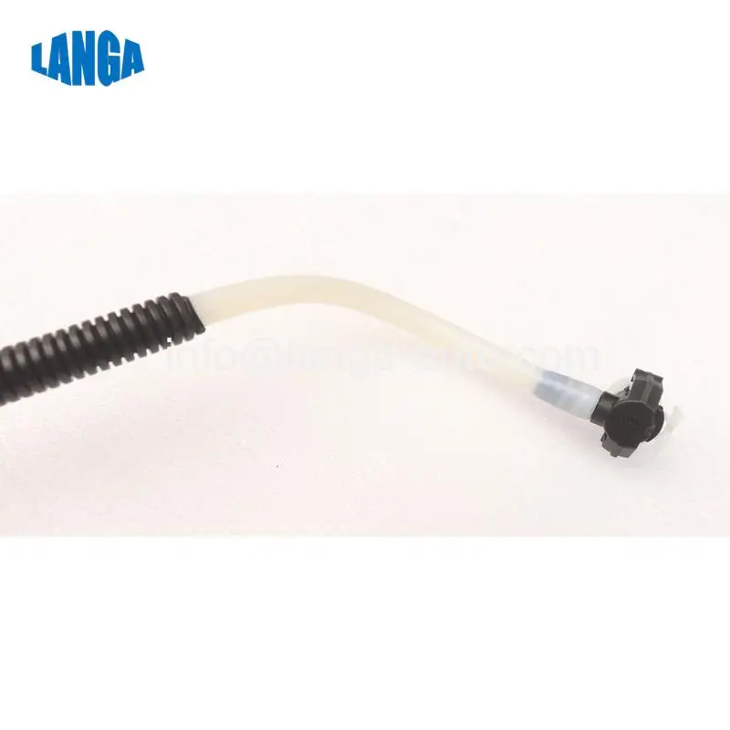 6110703332 A6120703332 Fits For Mercedes Benz C-CLASS 200 / 220 / 270 CDI Fuel Hose Pipe Fuel Line 6