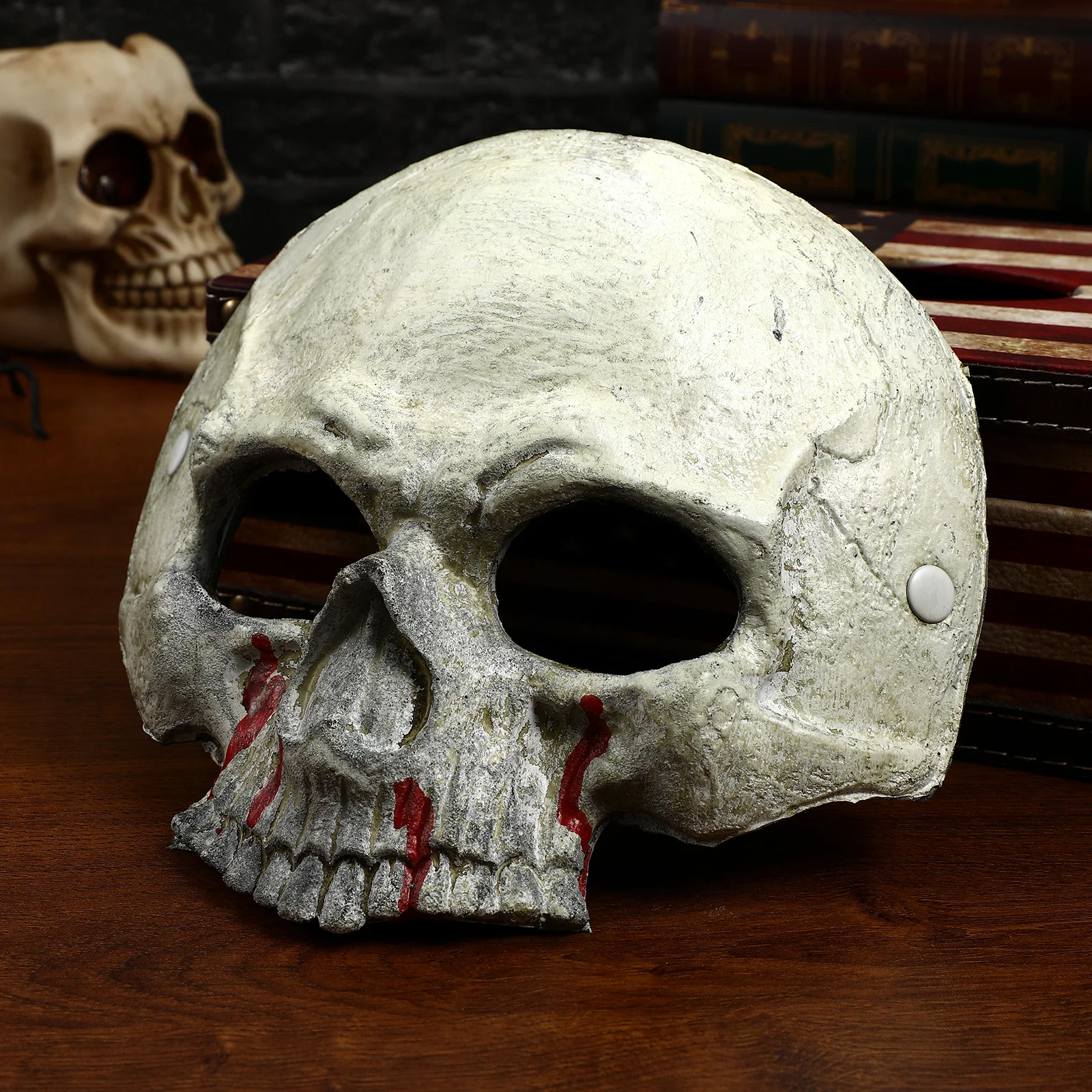 

Half Face Blood Pattern Skull Mask Halloween Scary Lightweight PU Material Costume Mask for Masquerade Dance Party