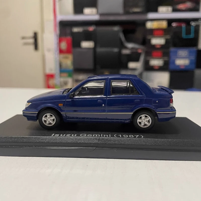Norev Diecast 1:43 Scale ISUZU Gemini 1987 out of print Alloy Car Model Collection Souvenir Static Display Ornament Boy Gift