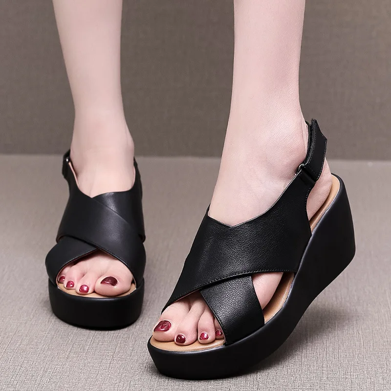 

Размер 34-41, босоножки на танкетке и платформе, женские летние повседневные босоножки на высоком каблуке с открытым носком, черные, коричневые