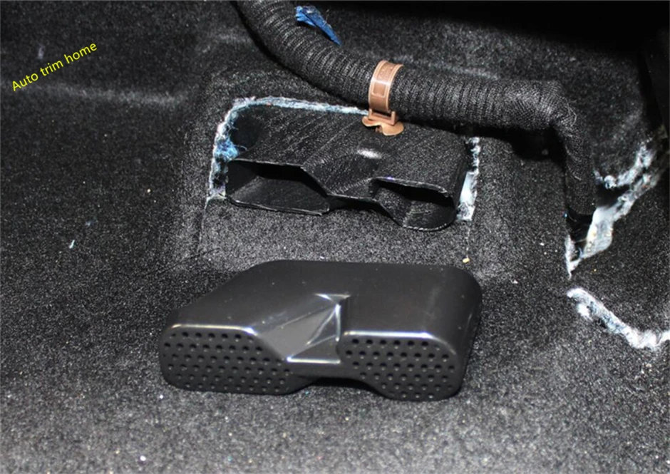 

Seat Bottom Heat Floor Air Condition AC Outlet Duct Vent Anti-blocking Protect Cover Fit For Mazda 3 2014 - 2018 Car Accessories
