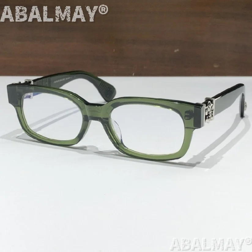 

Top Quality Designer Optical Glasses for Men and Women 8233 SIZE 55-20-150 Titanium Luxury Business Prescription spectacle frame