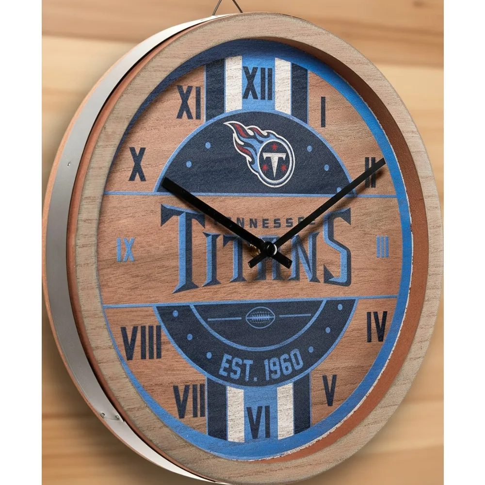 ساعة حائط Carolina Panthers NFL Barrel - ديكور رياضي خشبي مع رسومات مرسومة يدويًا، تعمل بالبطارية للمكتب المنزلي