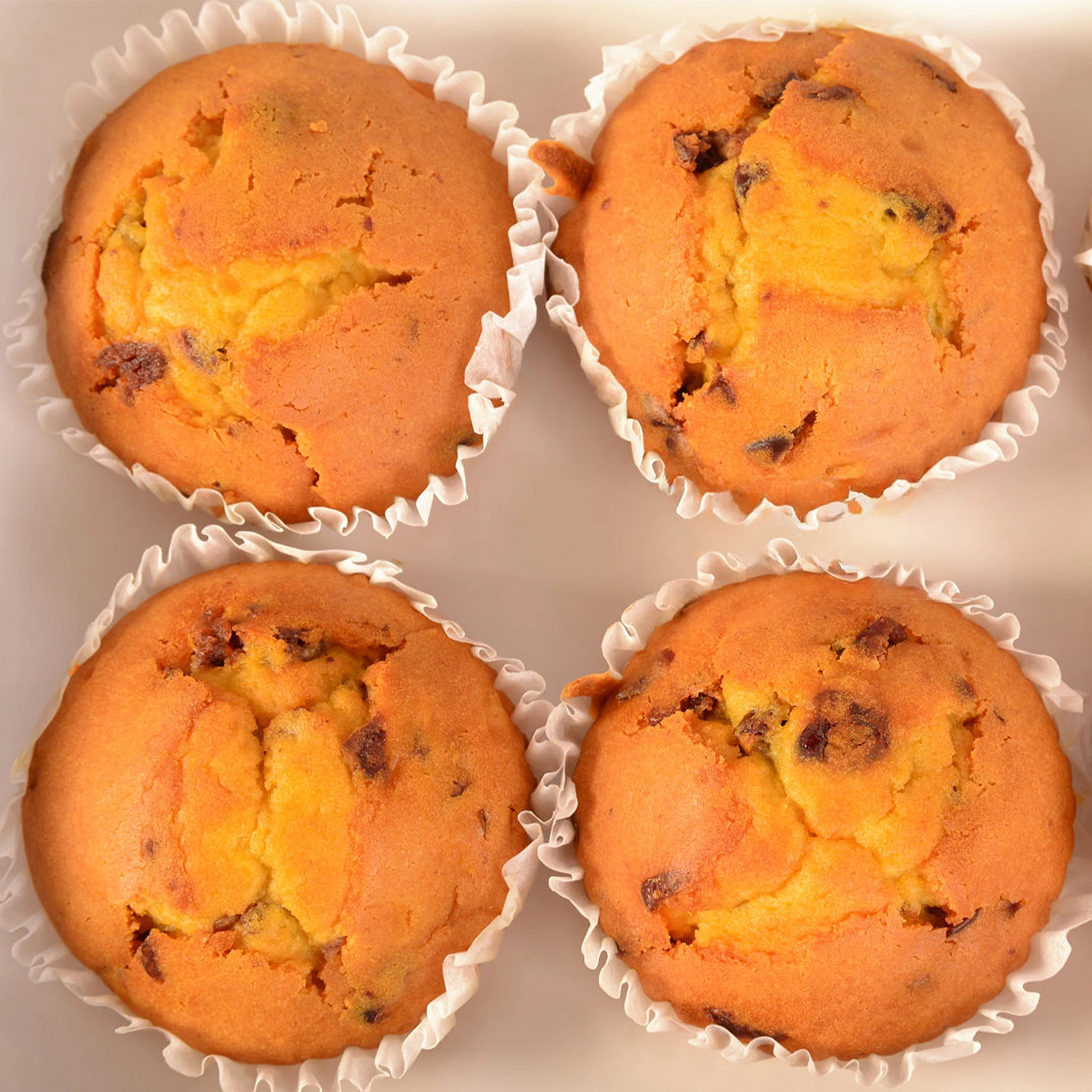 

200 Pcs Demoulding Paper Muffin Tin Liners for Baking Round Cups Cupcake Bakery