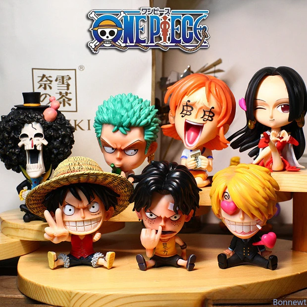 

16Type 9cm One piece Q version of the big-headed Pirate King Luffy Zoro Sanjina beauty queen figure car chassis jewelry ornament