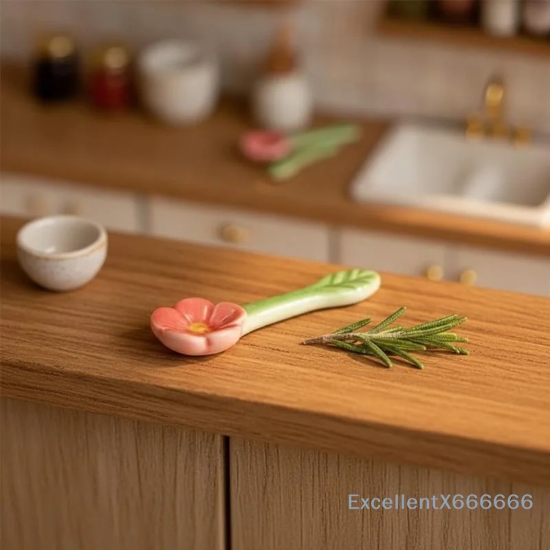 Cute Floral Mini Resin Spoon Decor Accessories 10/20/30Pcs for Miniature Scene Dollhouse DIY Handmade