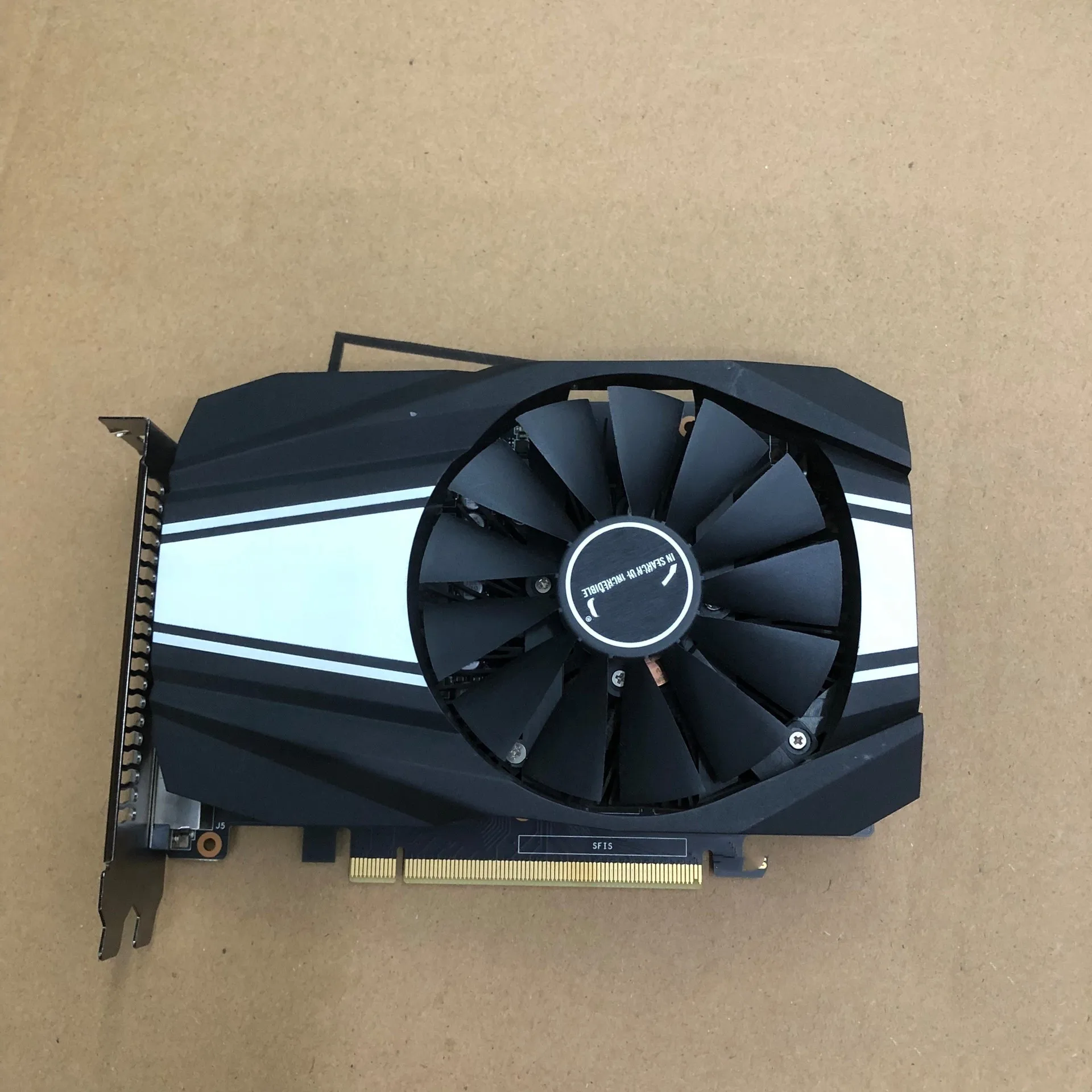 Tarjeta de vídeo usada NVIDIA GeForce GTX1650S O4G GDDR6 pci-express DP DVI HDMI