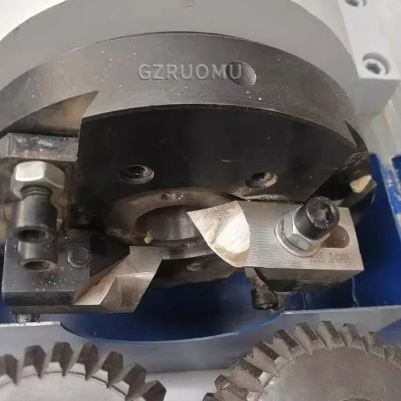 Máquina formadora de varillas redondas de madera, máquina de barras redondas totalmente automática, torno de troncos profesional, fregona, escoba, mango, máquina para hacer