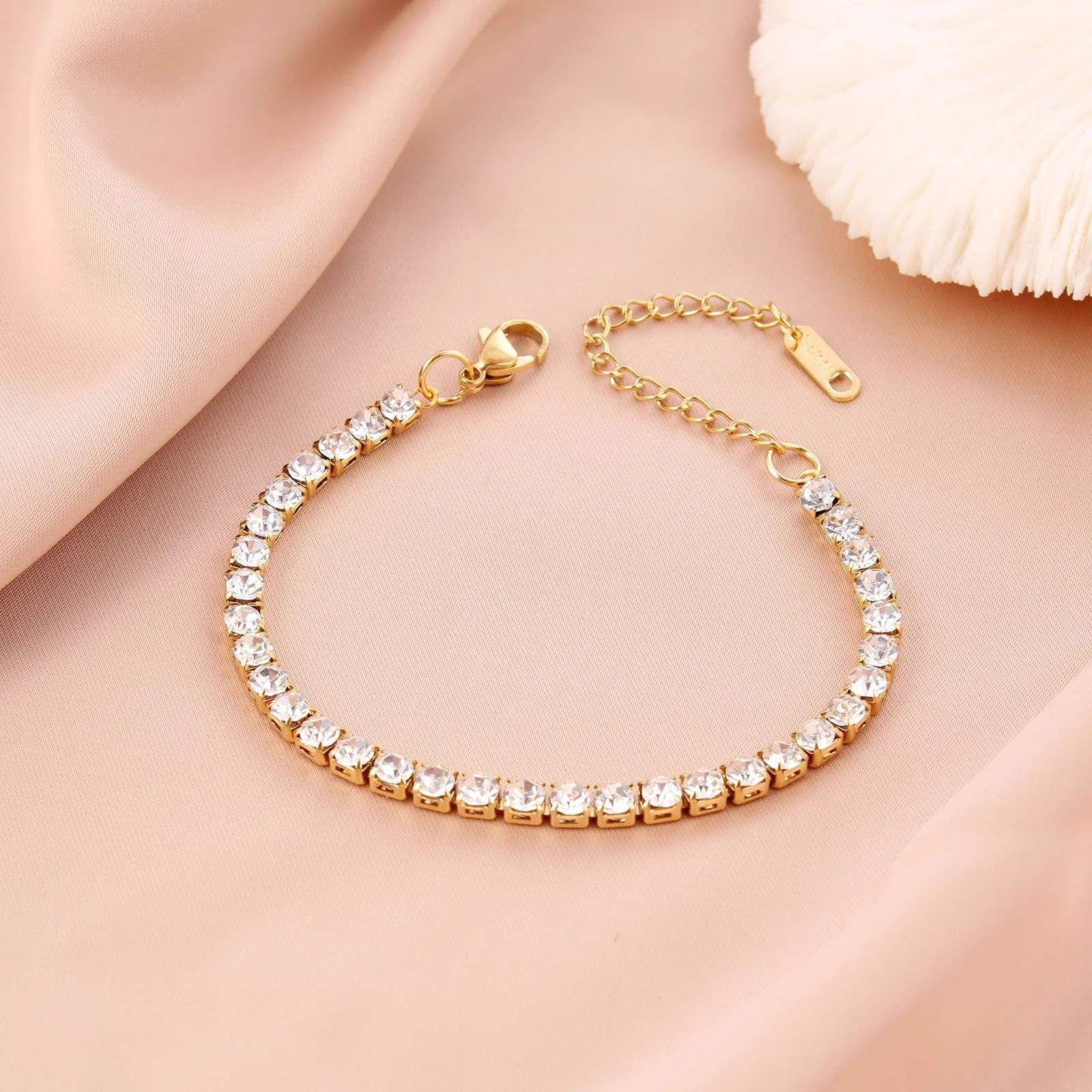 

Single-row Zircon Crystal Bracelet for Women High Quality Jewelry Colorfast Gift Classic Luxury Gold Color Stainless Steel