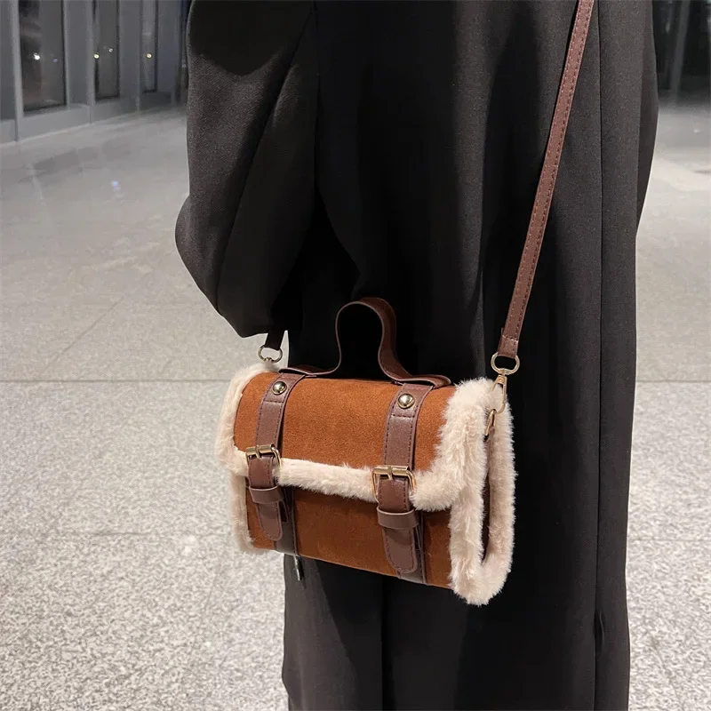 Bolsa tiracolo de veludo cordeiro feminina, bolsa de ombro feminina, bolsa quadrada pequena, estilo francês e coreano, nova, inverno