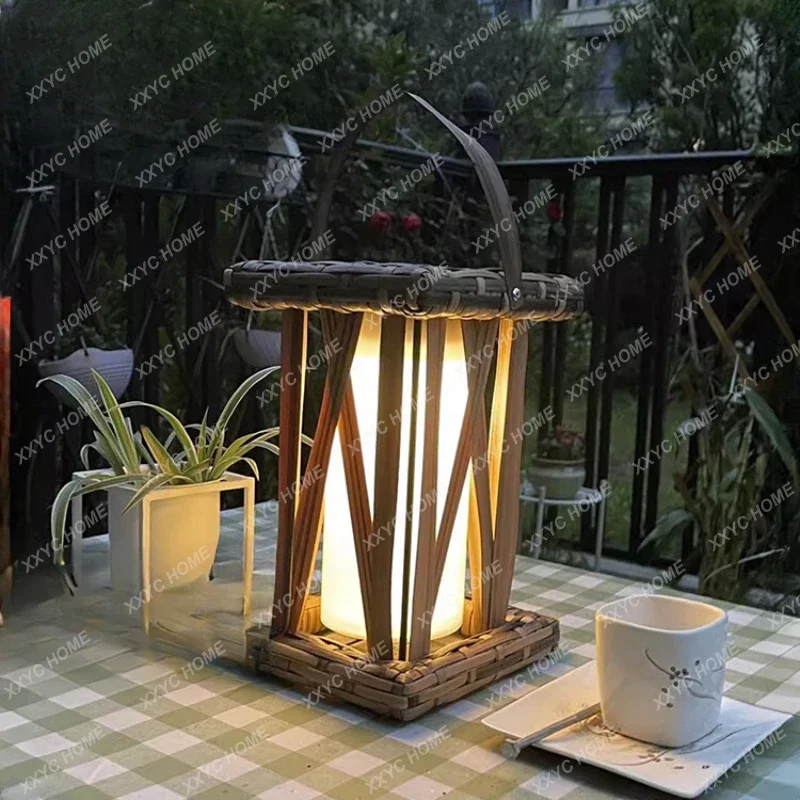 Retro Solar Garden Lamp Outdoor Waterproof Garden Portable Charging Desk Lamp Outdoor Chinese Hanging Decorative Lantern