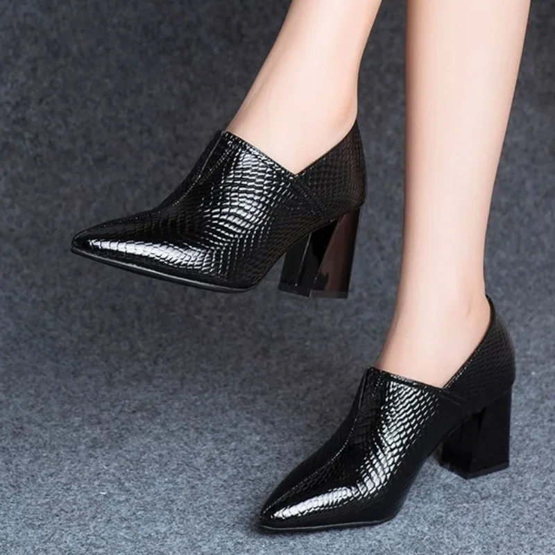 Women\'s Shoes 2024 Hot Sale Slip-on Women\'s High Heels Fashion Slip-on Office and Career Sexy Pointed Toe Heels Women Zapatos