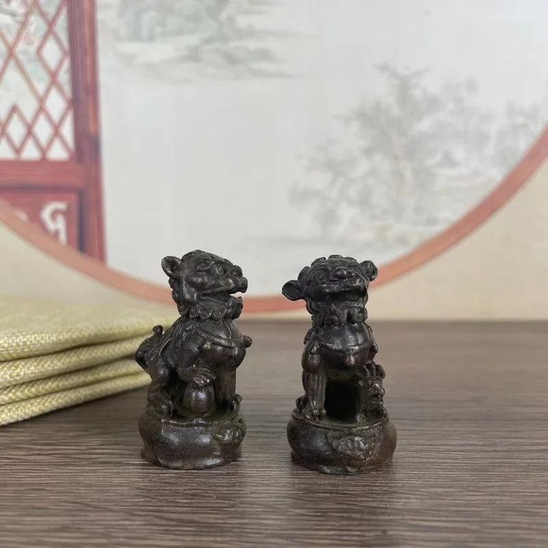 Collectible alloy pair, palace door, auspicious drum, small copper lion, desktop ornament