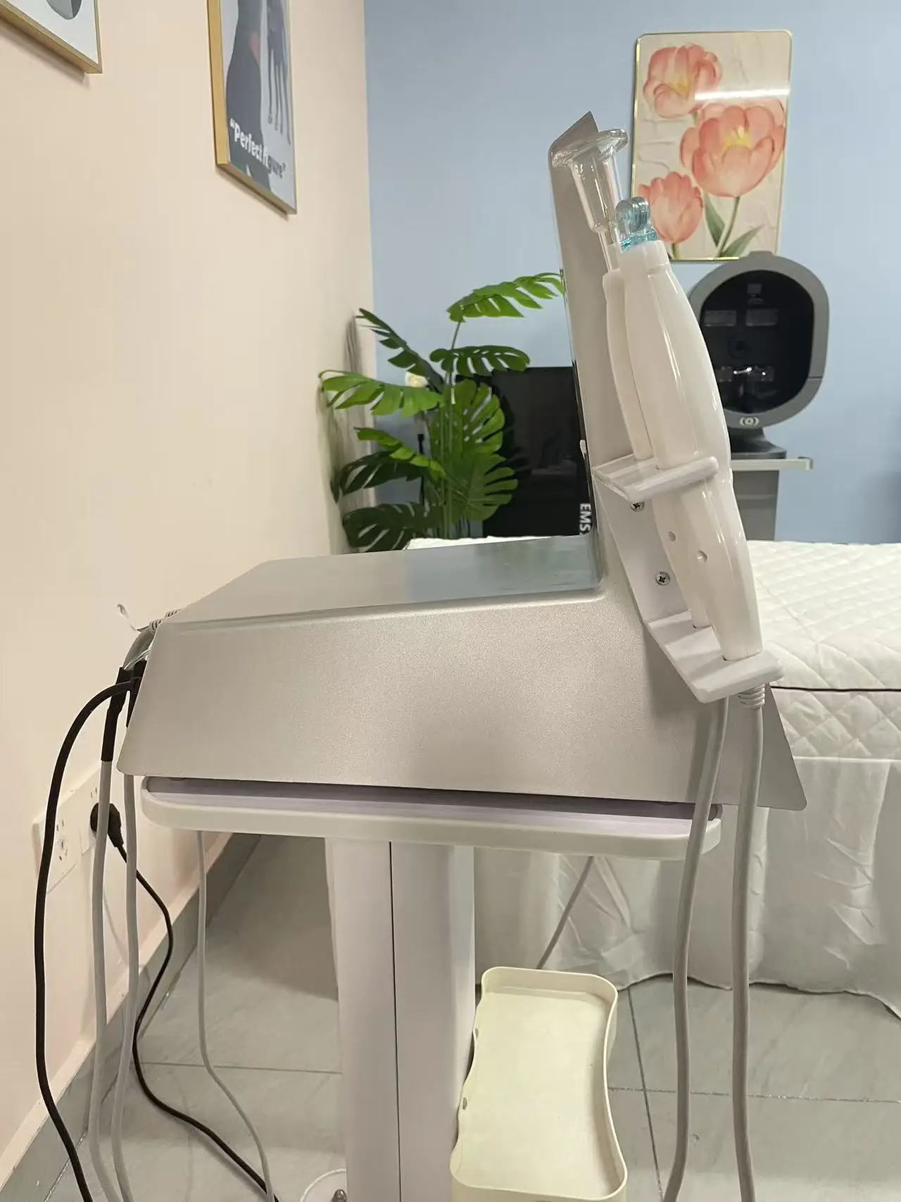 最新の冷温プラズマダイヤモンドスタンプオゾンプラズマ肌若返りアンチエイジングフェイシャルケア美容機器