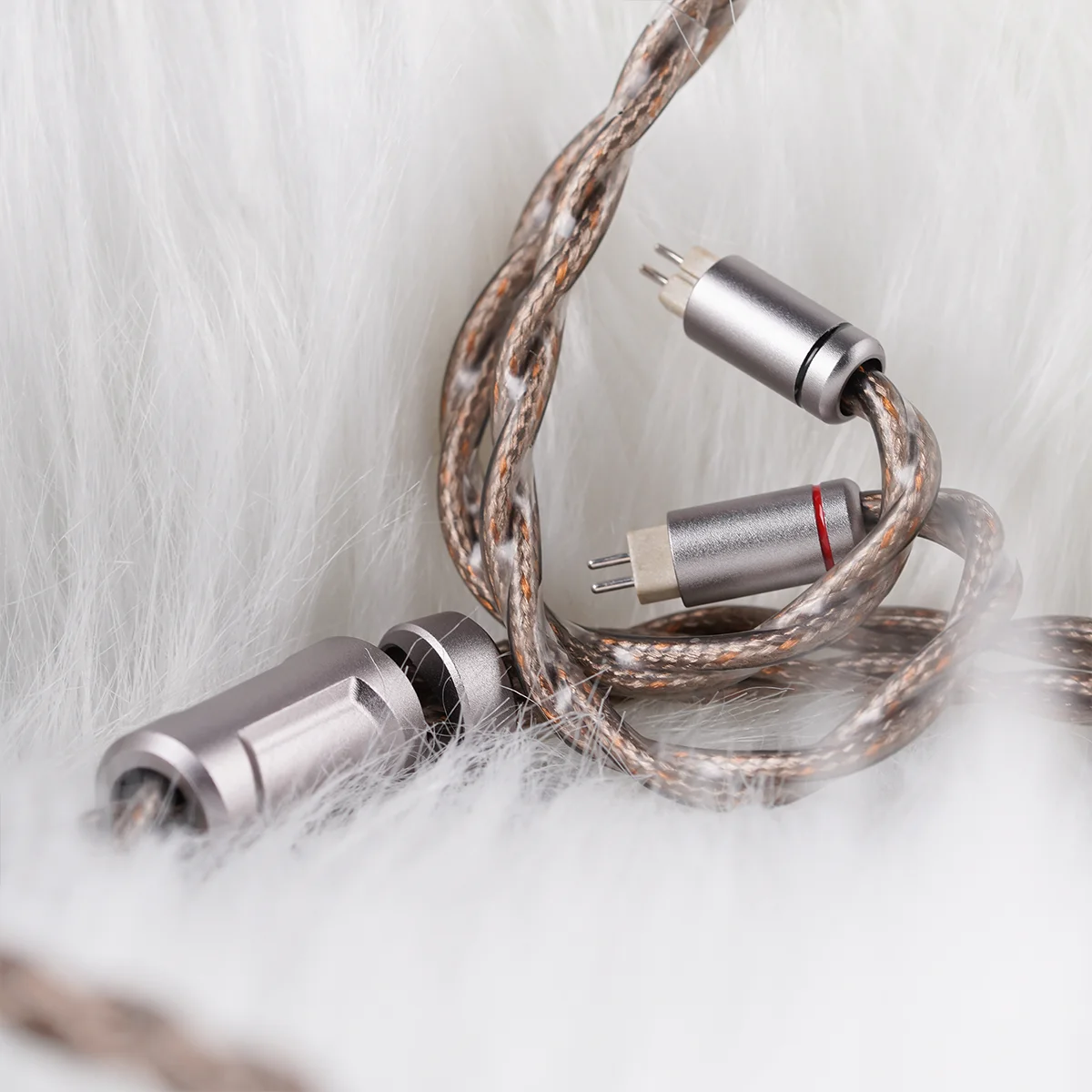NICEHCK AceMeteor 2pin 4.4mmプラグケーブル NICEHCK AceMeteor 8N Silver Plated OCC+8N OCC Conductors Gold