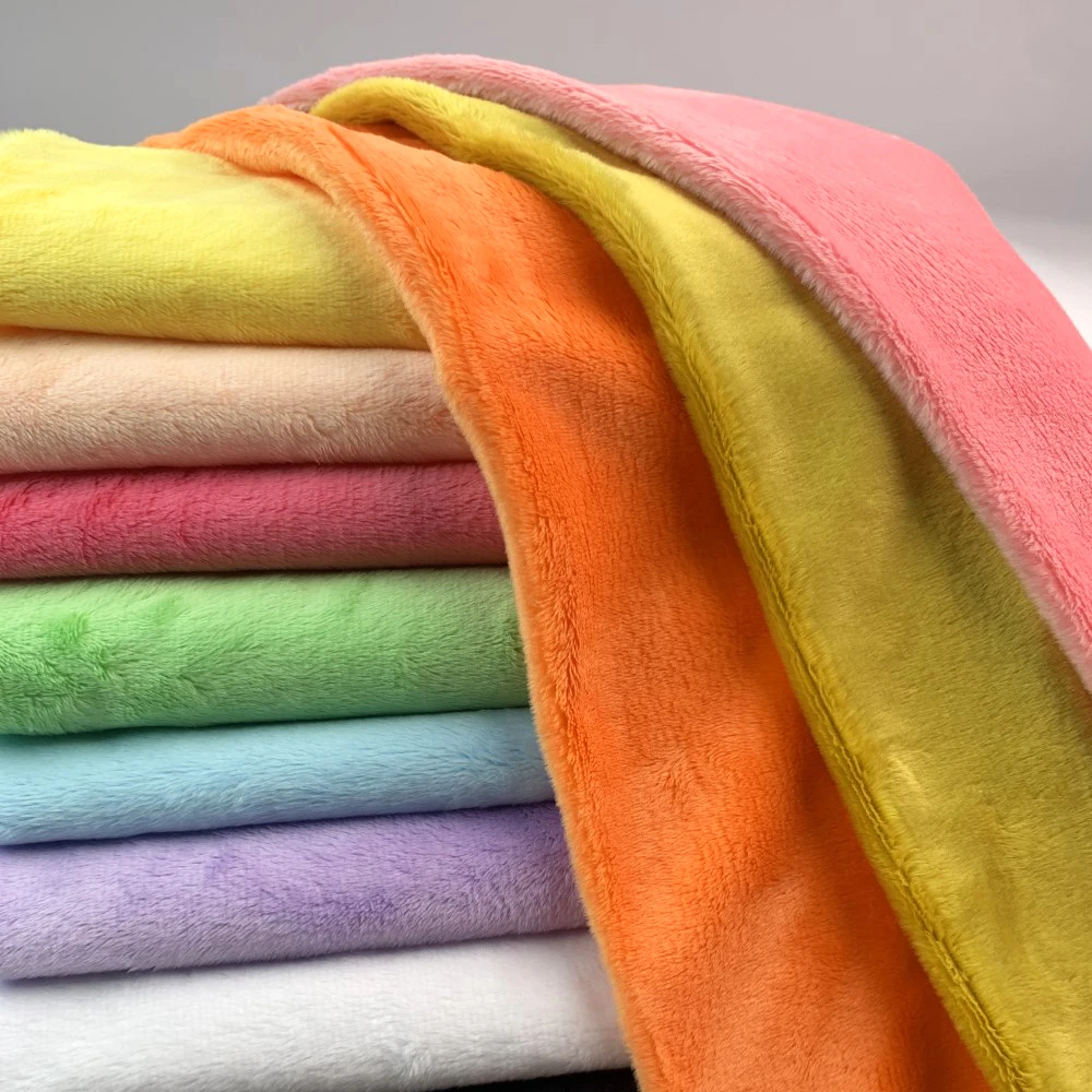 Hot Sale 3mm Solid Colour Plush Fabric Skin-friendly Soft Minky Fabric DIY Handmade Faux Fur Fabric