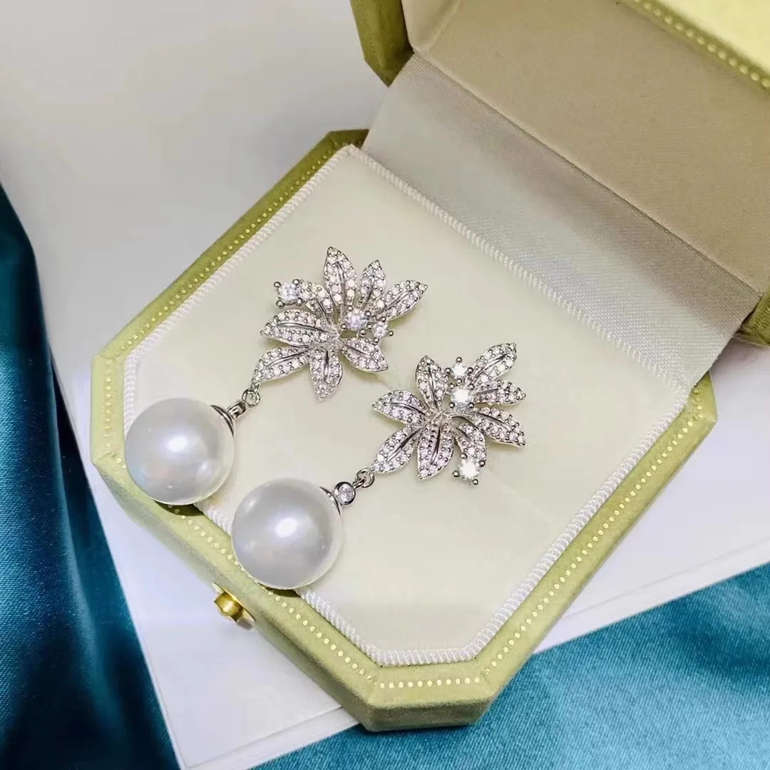 

New leaf zircon earrings AAAA11-12mm natural South Sea round pearl earrings 925s