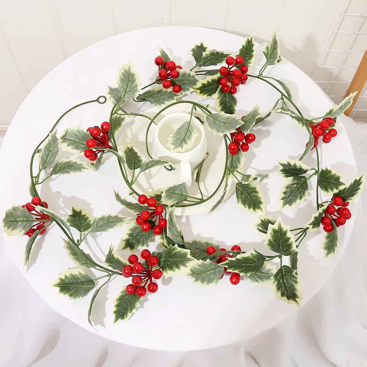 

2PCS Red Berry Christmas Garland Decoration Artificial Holly Leaves Berries Vine Ivy Xmas Tree Ratten Wreath Hanging Ornaments