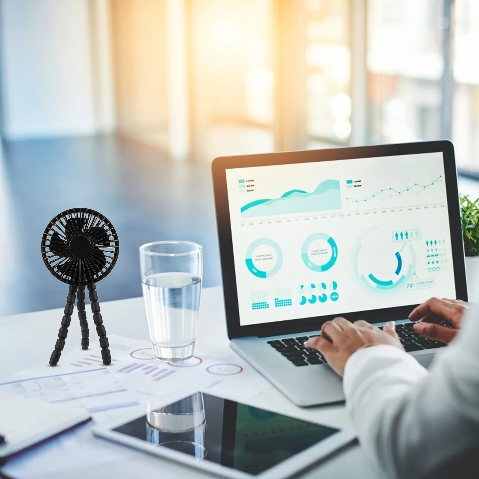 مروحة ترايبود مرنة 3 تروس سرعة الرياح مشبك قابل للتعديل لعربة الأطفال في الهواء الطلق والمكتب المحمول للاستخدام مروحة صغيرة محمولة