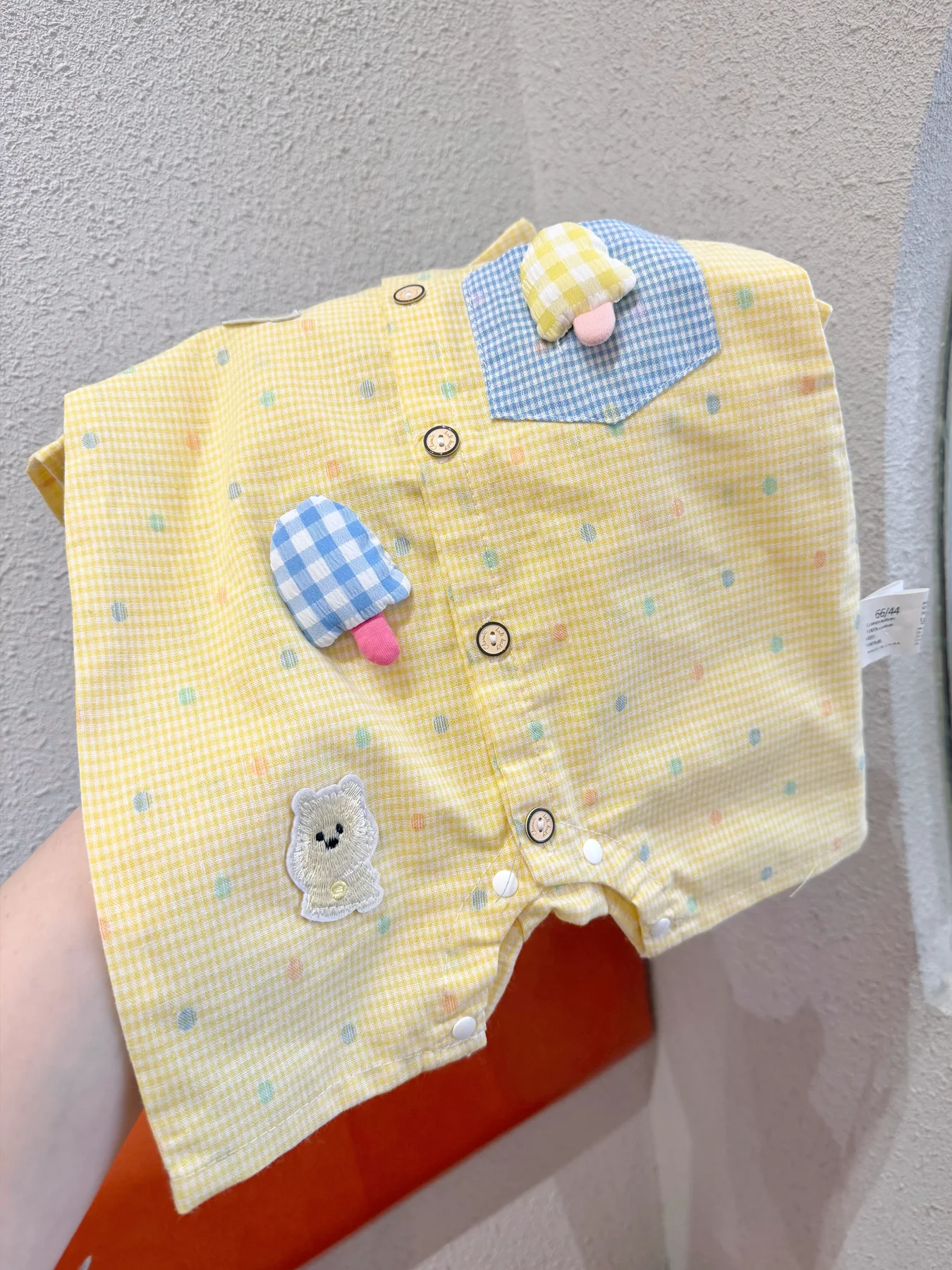 Niedliches, verziertes Einteiler-Kleid für Babymädchen, Frühling/Sommer, mit Kragen und Druckknöpfen, 0–12 Monate, für alltägliche Ausflüge – Detail 9