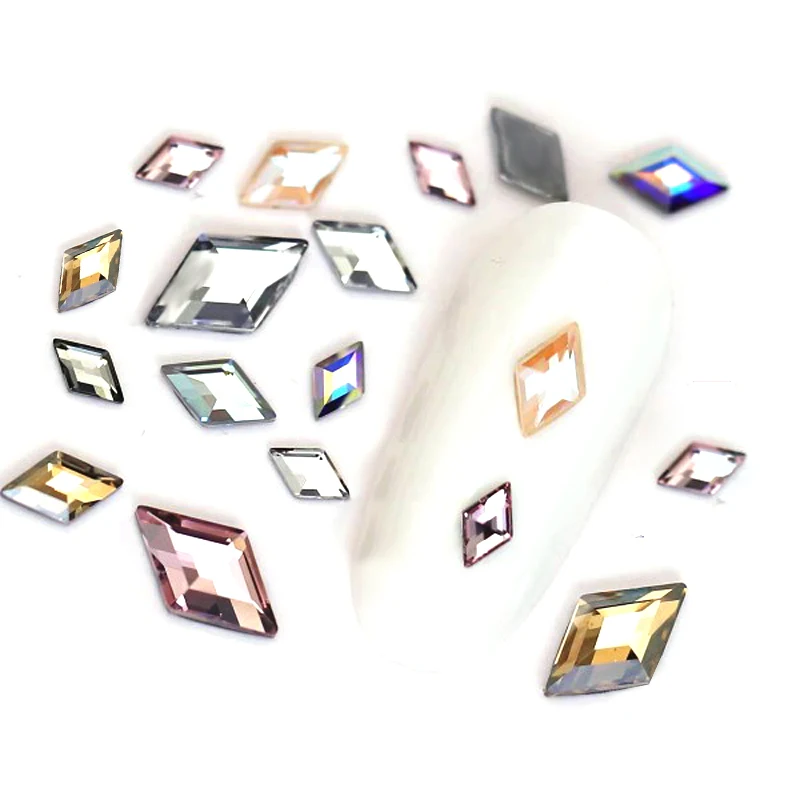 Top-Qualität, rautenförmiger Strass-Kristall, flacher Boden, glitzernde Glas-Nagelkunst, Schönheit, 3D-Nagelkunst-Dekoration