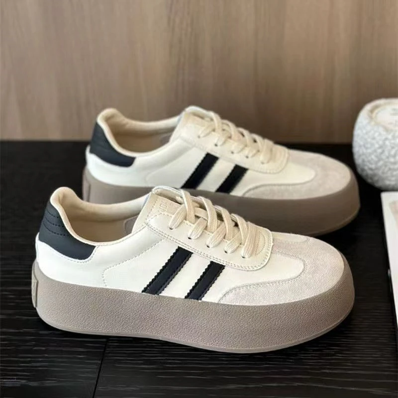 

Sports Thick Sole Casual Board Shoes Women 2025 New Cowhide Soft Sole Training Shoes Female Comfortable Vulcanize Shoes mujer