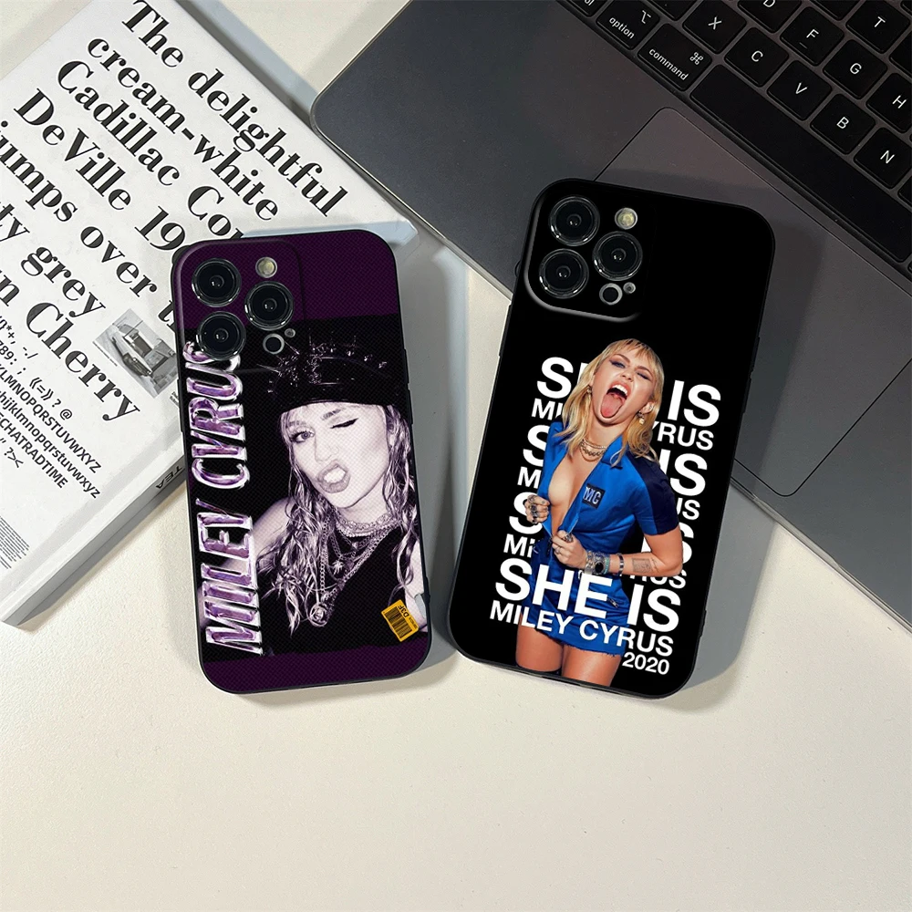 Singer Miley Cyrus Phone Case Transparent For iphone14 13 12 11 14 Pro Max Mini X XR XS 7 8 plus max phone Covers