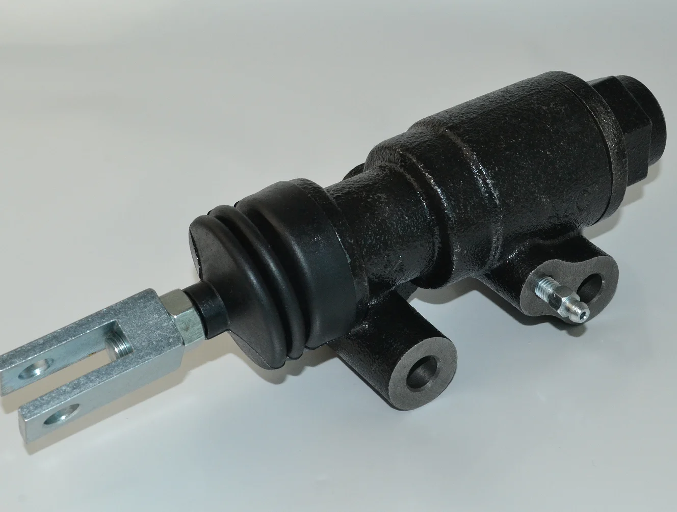 Forklift spare Parts Master Cylinder used for TOYOTA  5FBE10~20,5FB10~25 OEM 47530-13200-71，47530-13201-71