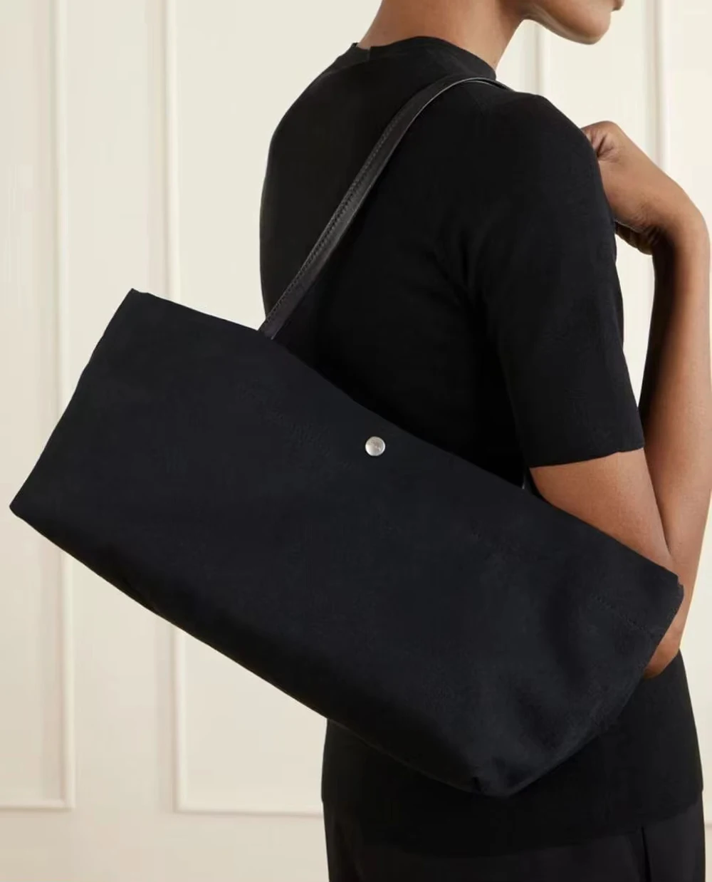 Neueste Damen-Canvas-Handtasche mit großem Fassungsvermögen, langem Henkel, hochwertige Pendler- und Freizeittasche für Damen