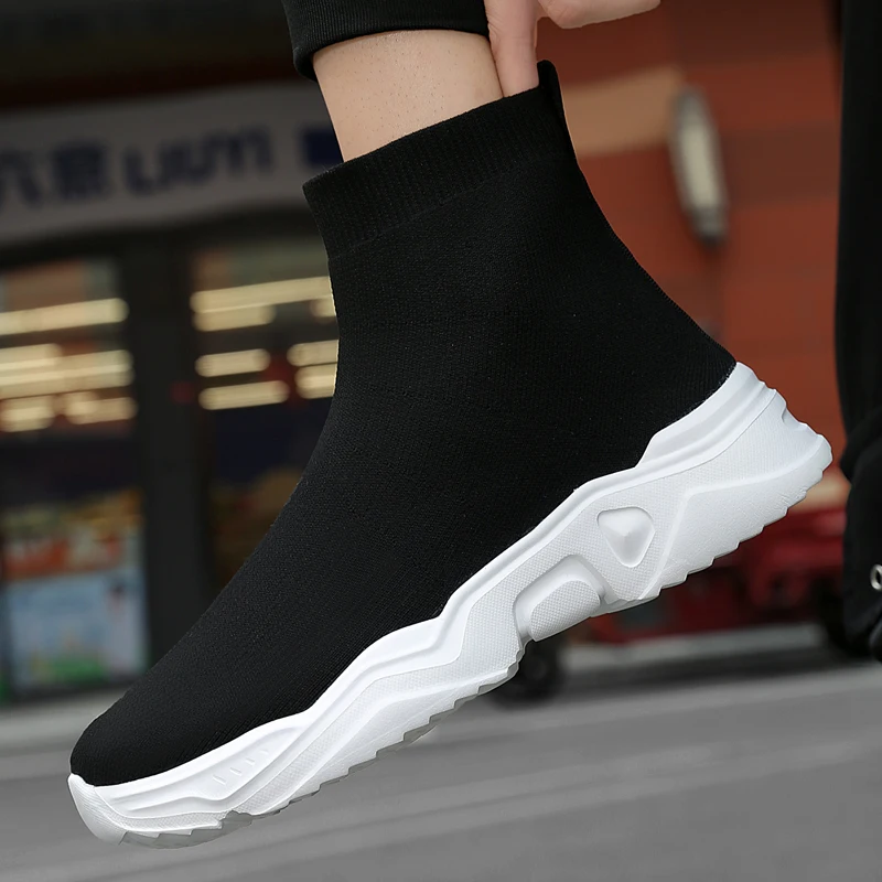 High top sock shoes for men\'s summer 2024 new fly knit sports shoes for summer breathable casual black men\'s shoes