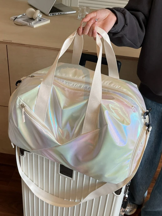 新しい女性用スイミングバッグフィットネスヨガバッグハンドヘルド軽量大容量短期旅行収納バッグウェットとドライを分離