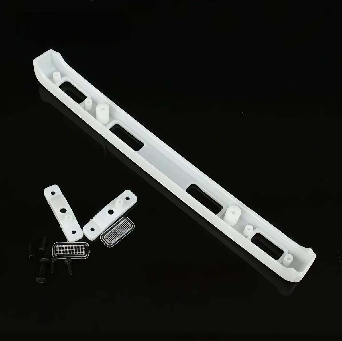 RCRUN Front Bumper With Light Bucket & Lens Assembly For 1/10 Tamiya Bruiser RC4WD TF2 Hilux RC Crawler Body Upgrade Parts