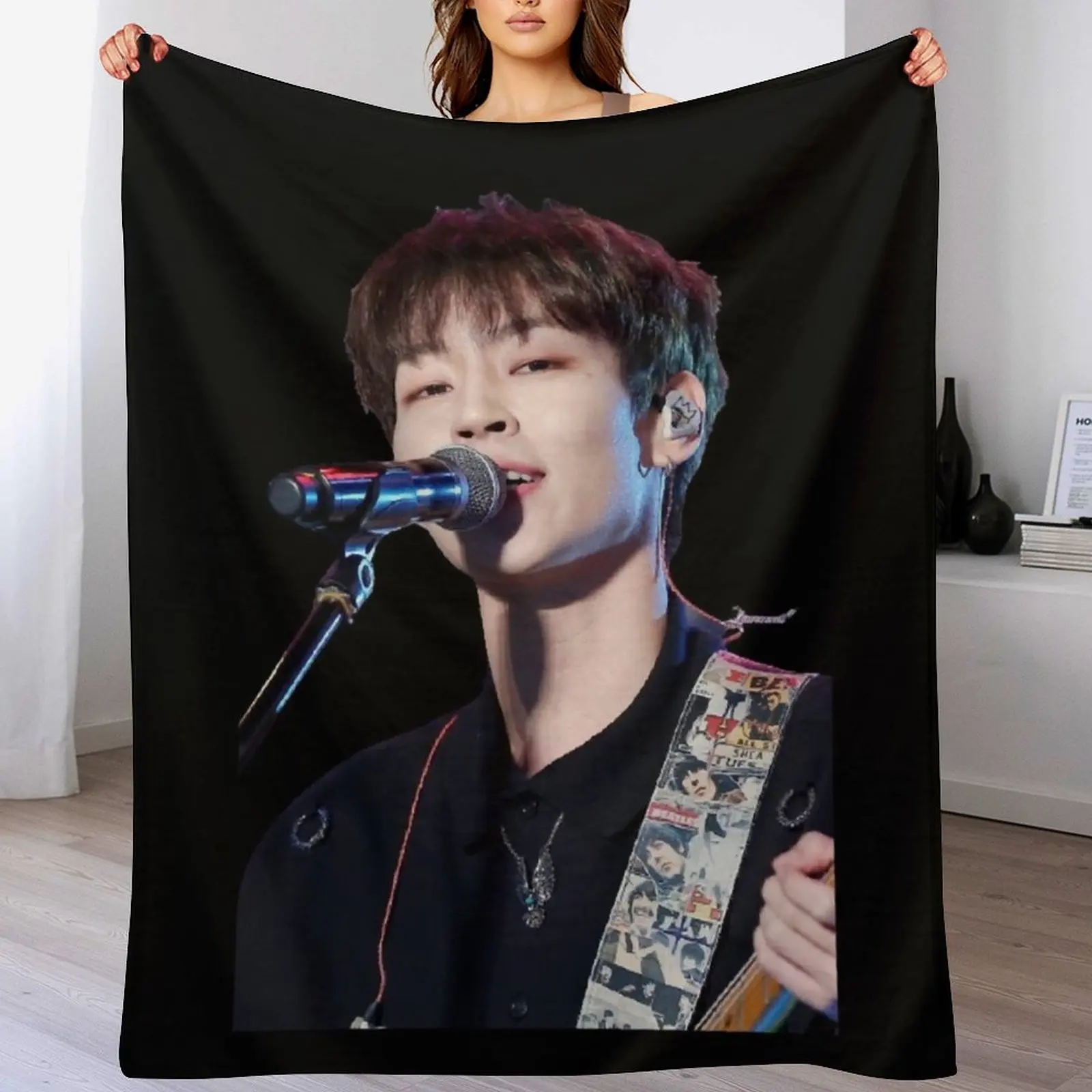 Woosung Portrait Throw Blanket for sofa Soft Big Blankets