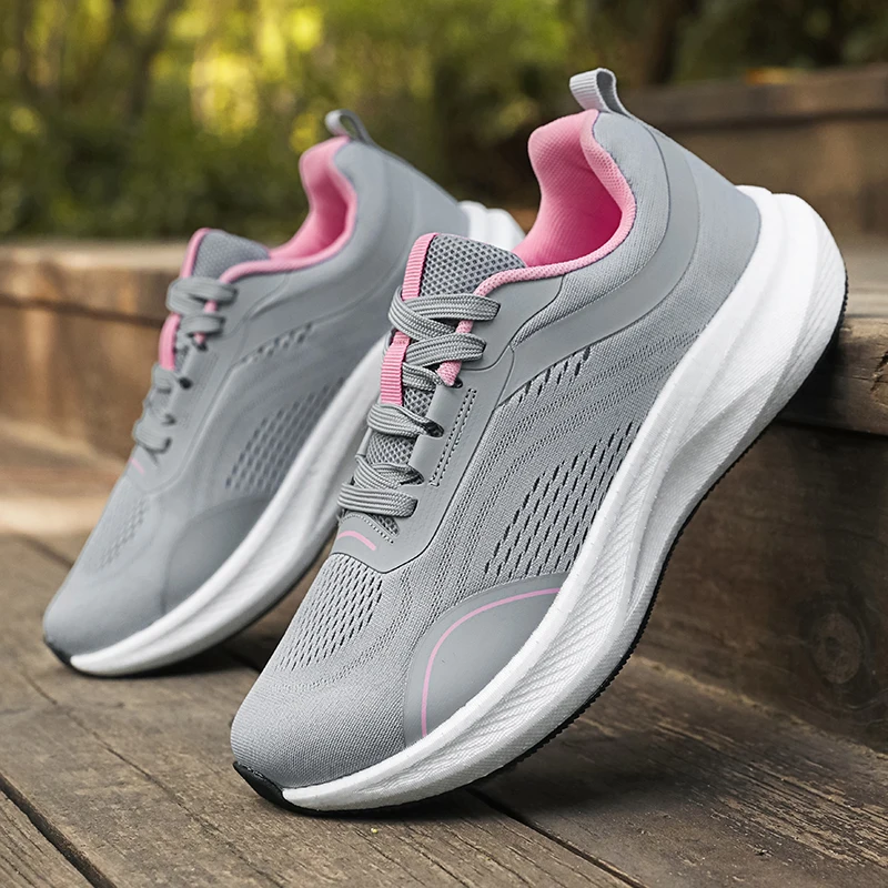 2026 New Wide Toe Barefoot Shoes for Men and Women, Minimalist Sports Shoes, Outdoor Retro Hiking Shoes