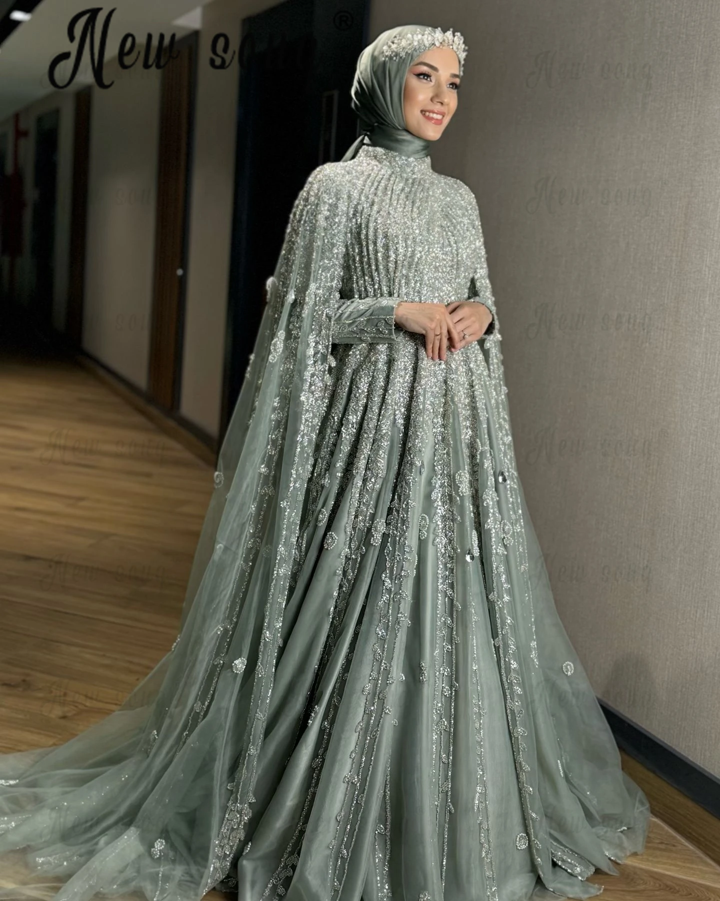 Plus Size Sage Green A Line Muslim Evening Dresses Long Cape Sleeve Wedding Party Dresses Custom Made Beading East Middle Gowns