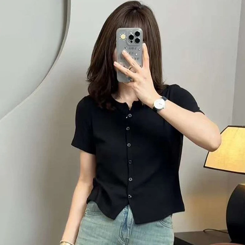 تي شيرت نسائي صيفي بسيط أسود بأكمام قصيرة تي شيرت كريمة باللونين الأبيض والأسود #5