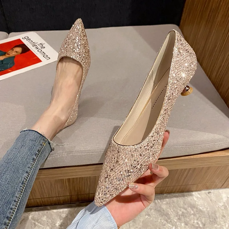 

2026 New Women's Shoes Exquisite Bling Pointed Tip Low Heels for Woman Luxury Banquet Wedding Shoes Designer Shoes Zapatos Mujer