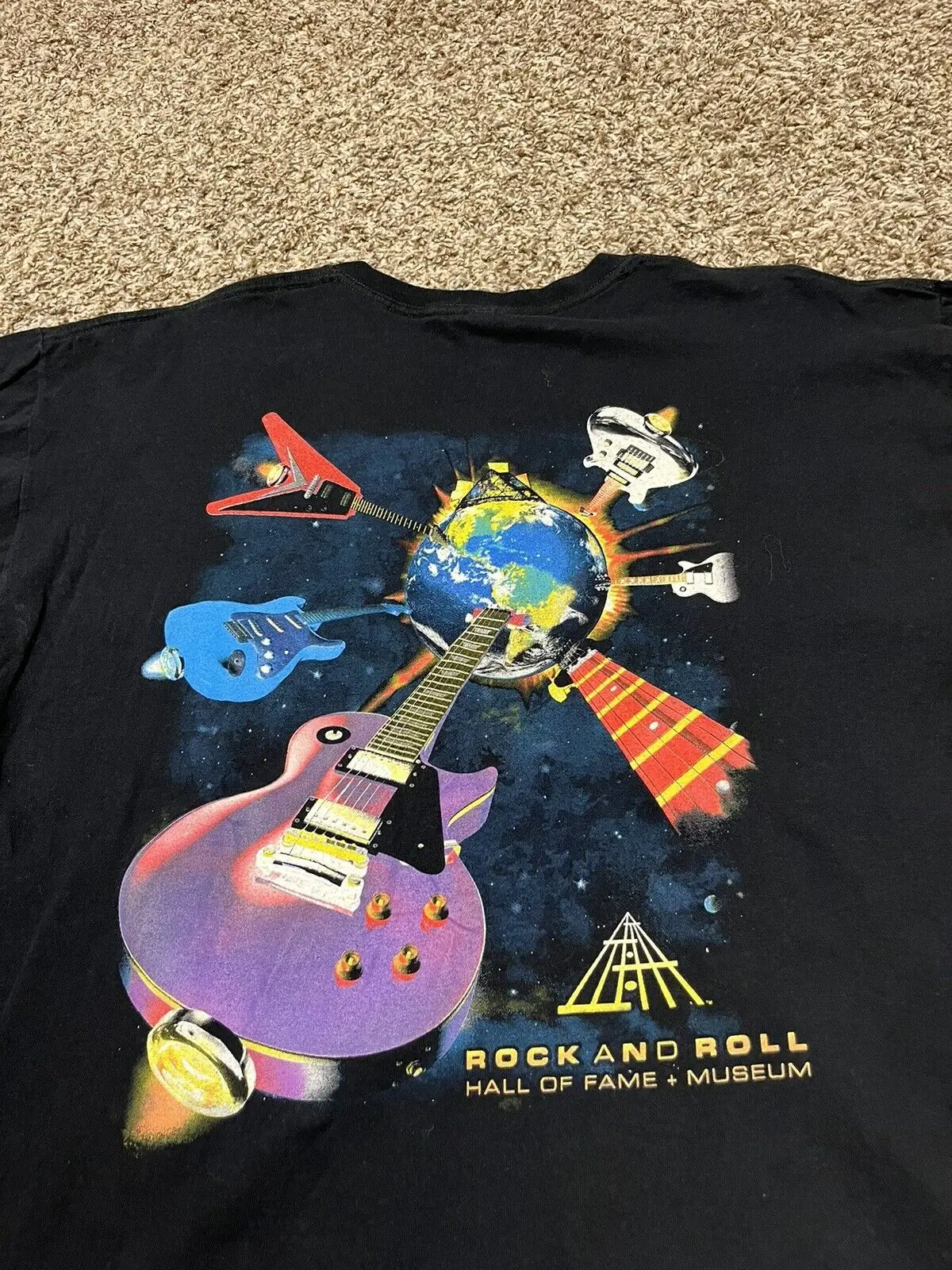 Футболка с длинным или коротким рукавом в стиле 1920-х годов