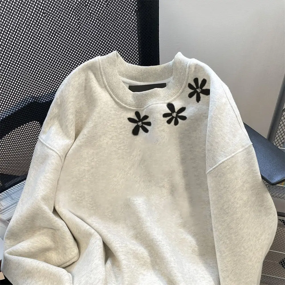 เสื้อสเวตเชิ้ตผ้าฟลีซไม่มีฮู้ดสำหรับผู้หญิง สีตัดกัน สไตล์ฤดูใบไม้ร่วง ระบายอากาศได้ดี ทรงเข้ารูป สไตล์กรันจ์ ดูอ่อนเยาว์  พร้อมริบบิ้นผูกโบว์ แต่งระบาย สีชมพู