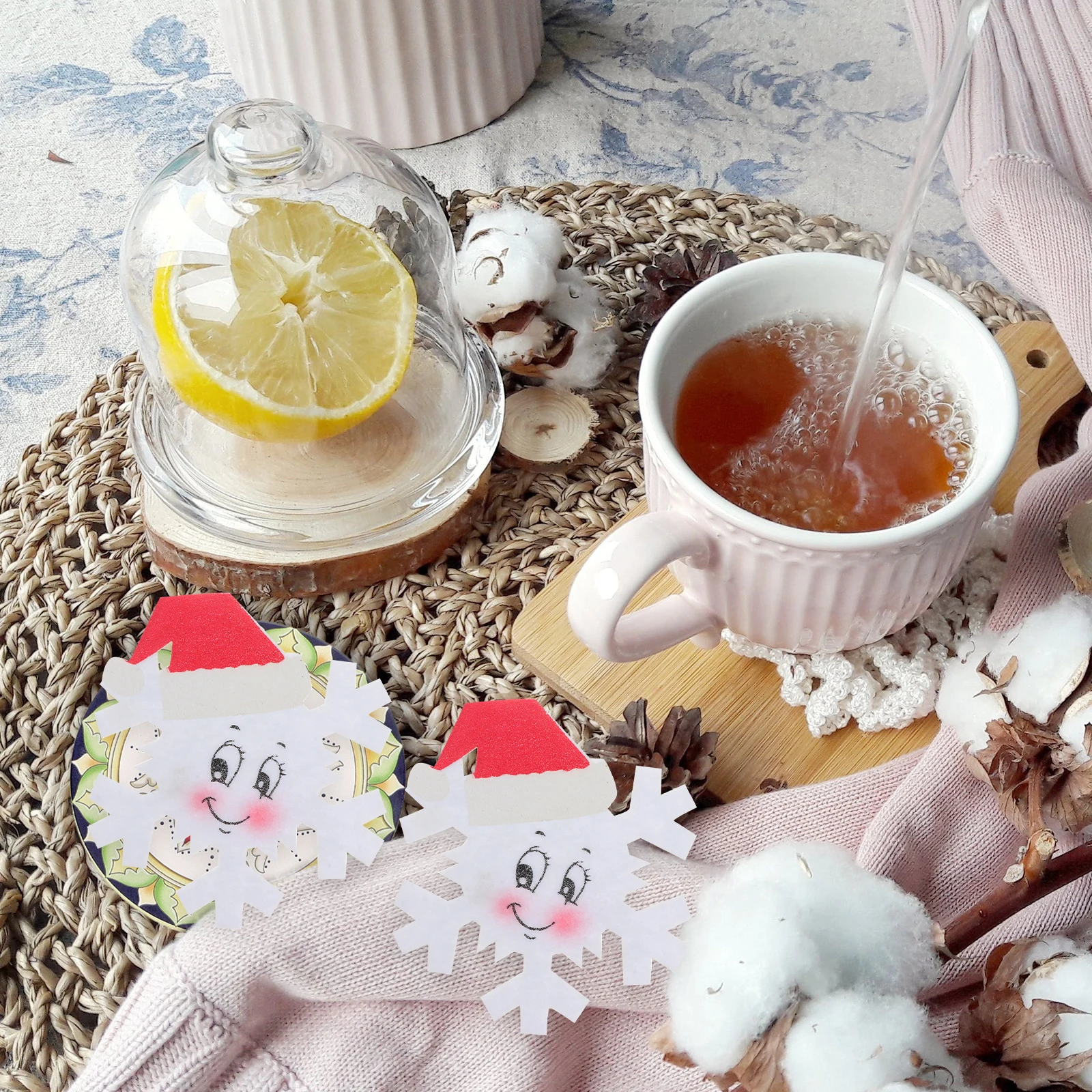 

10Pcs Xmas Hat Snowflake Coasters Absorbent Heat Resistant Non-Woven Cup Pads for Home Office Restaurant Cafe Christmas Coasters