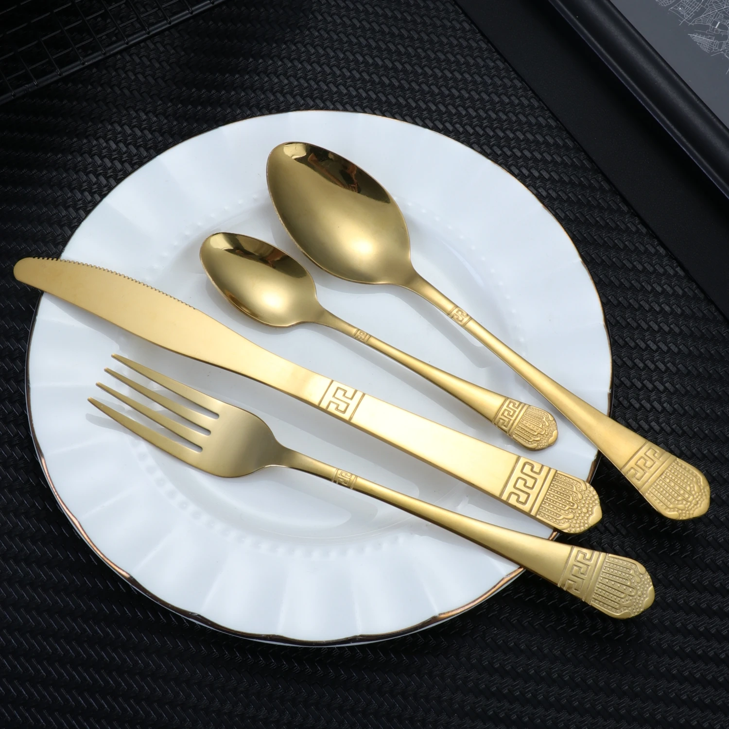 Matte Gold Cutlery Set Steak Knife Fork Dessert Spoon Coffee Spoon Luxury Western Stainless Steel Flatware 4PC/5PC/7PC/24PC/30PC