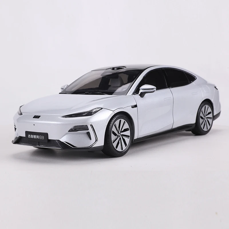 

1:18 Geely Galaxy Automobile Alloy Model Car