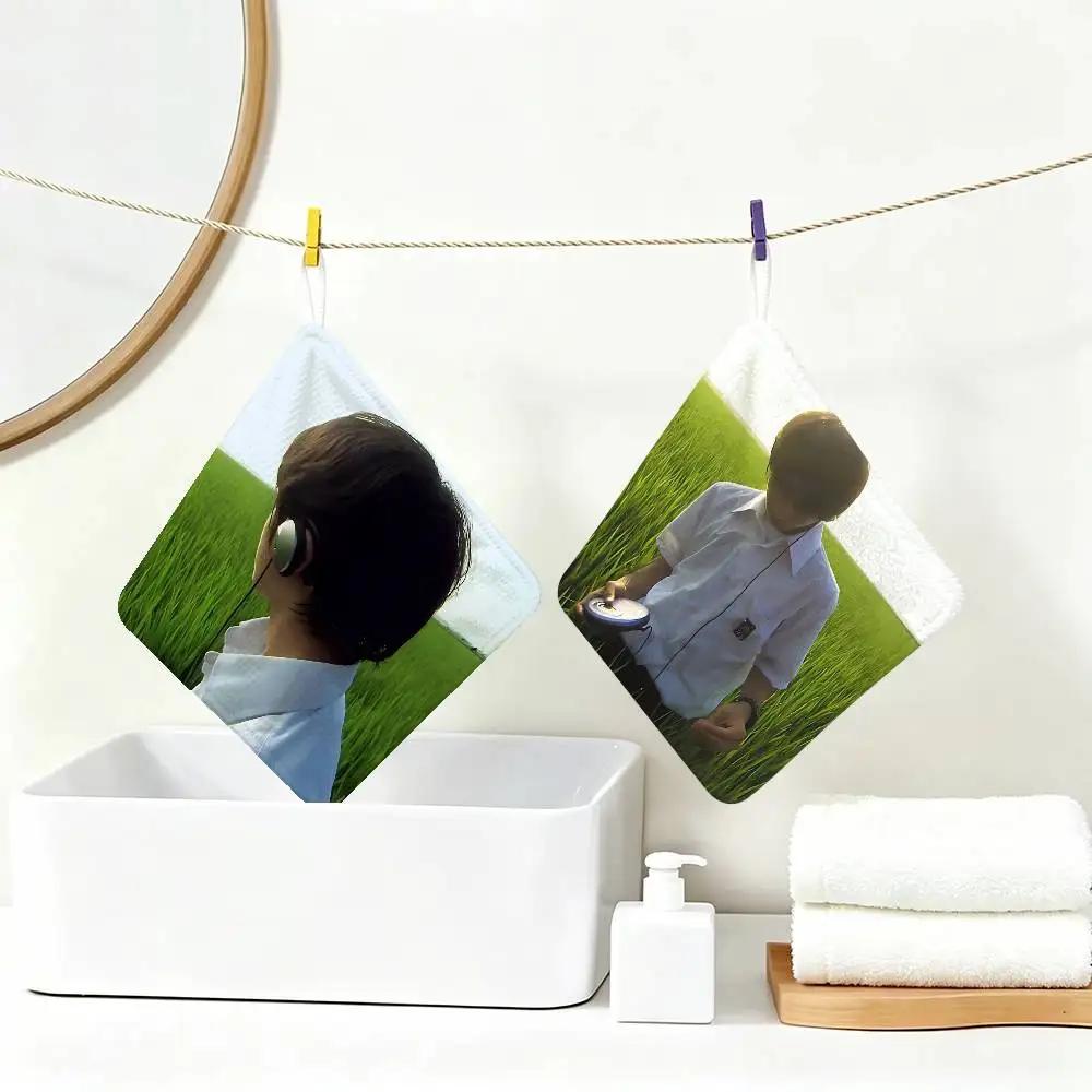 A-All About Lily Chou-Chou Polyester Cotton Hanging Kitchen Towel, Soft Hand Wiping Towel, Reusable for Kitchen Bathroom Home